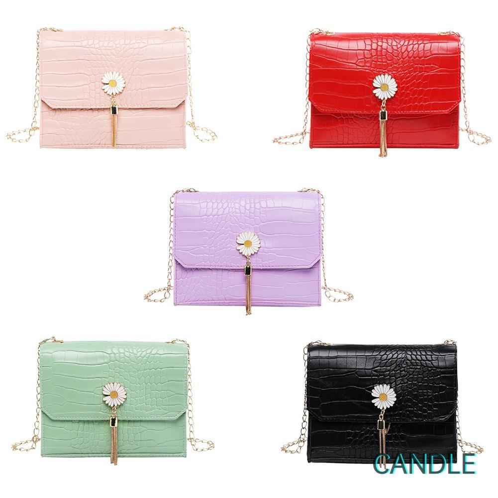 Túi Đeo Chéo Da Pu Họa Tiết Hoa Cúc Phối Tua Rua Thời Trang