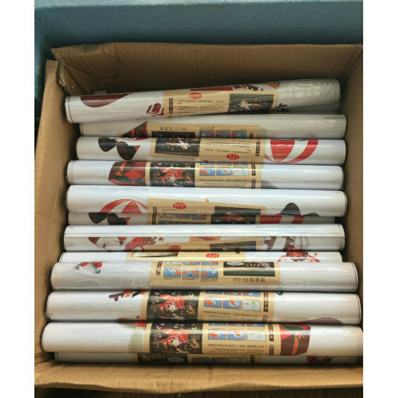 Decal dán kính hít tĩnh điện trang trí noel - ông già noel treo dây Z19-047