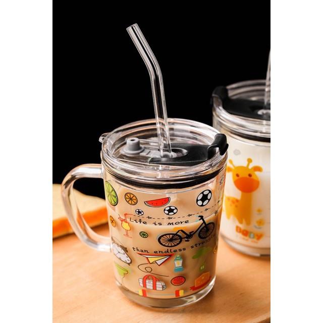 Cốc thuỷ tinh có vạch chia ml và ống hút