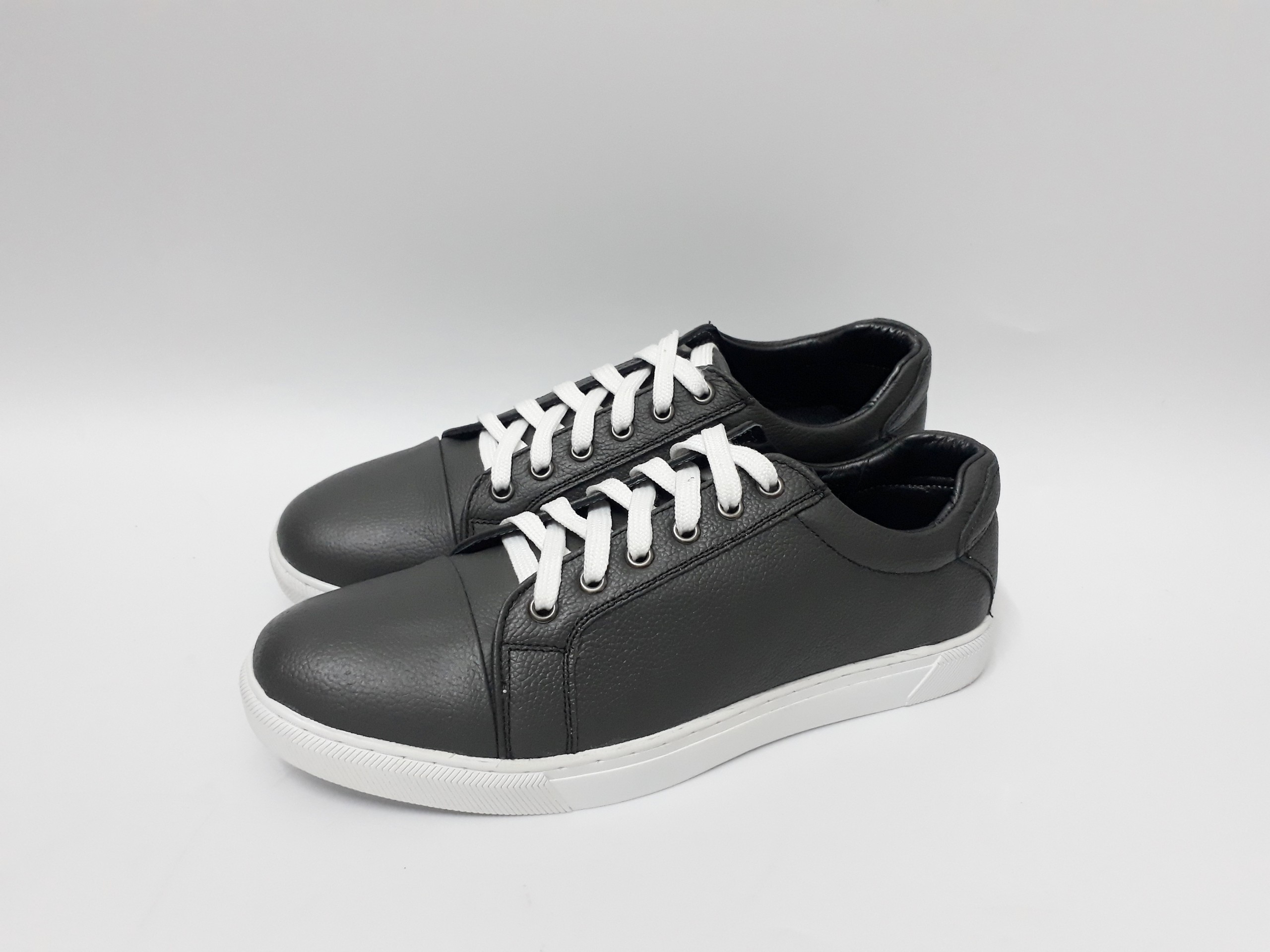 Giày Sneaker Nam Da bò Thể thao GDM TTDG02 Màu Xám Đế Trắng