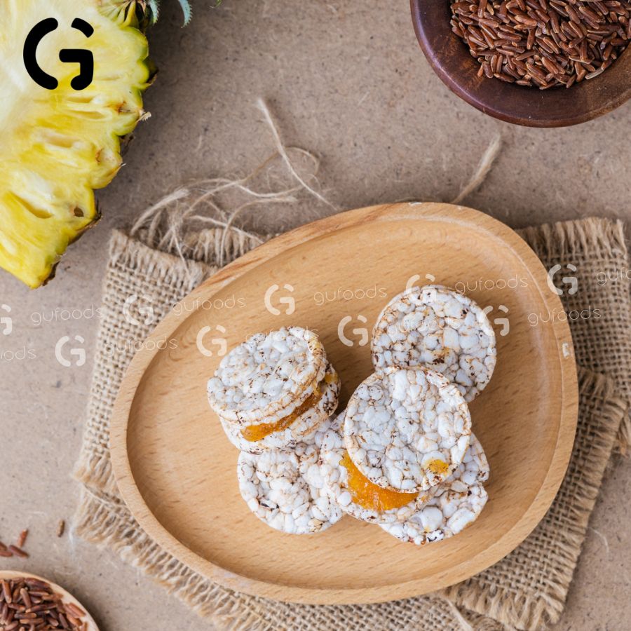 Snack gạo lứt kẹp thơm GUfoods - Chua ngọt thơm ngon, Giàu chất xơ, Ăn vặt Healthy, Eat clean, Thuần chay (80g/150g)