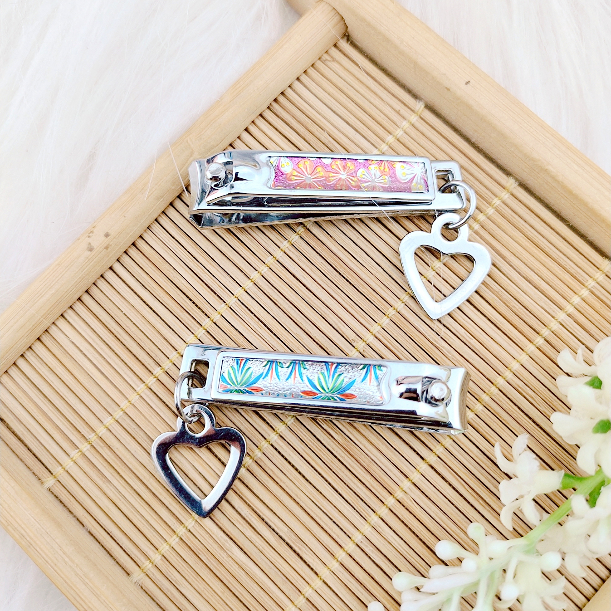 Dụng cụ cắt móng tay loại nhỏ cho bé và người lớn