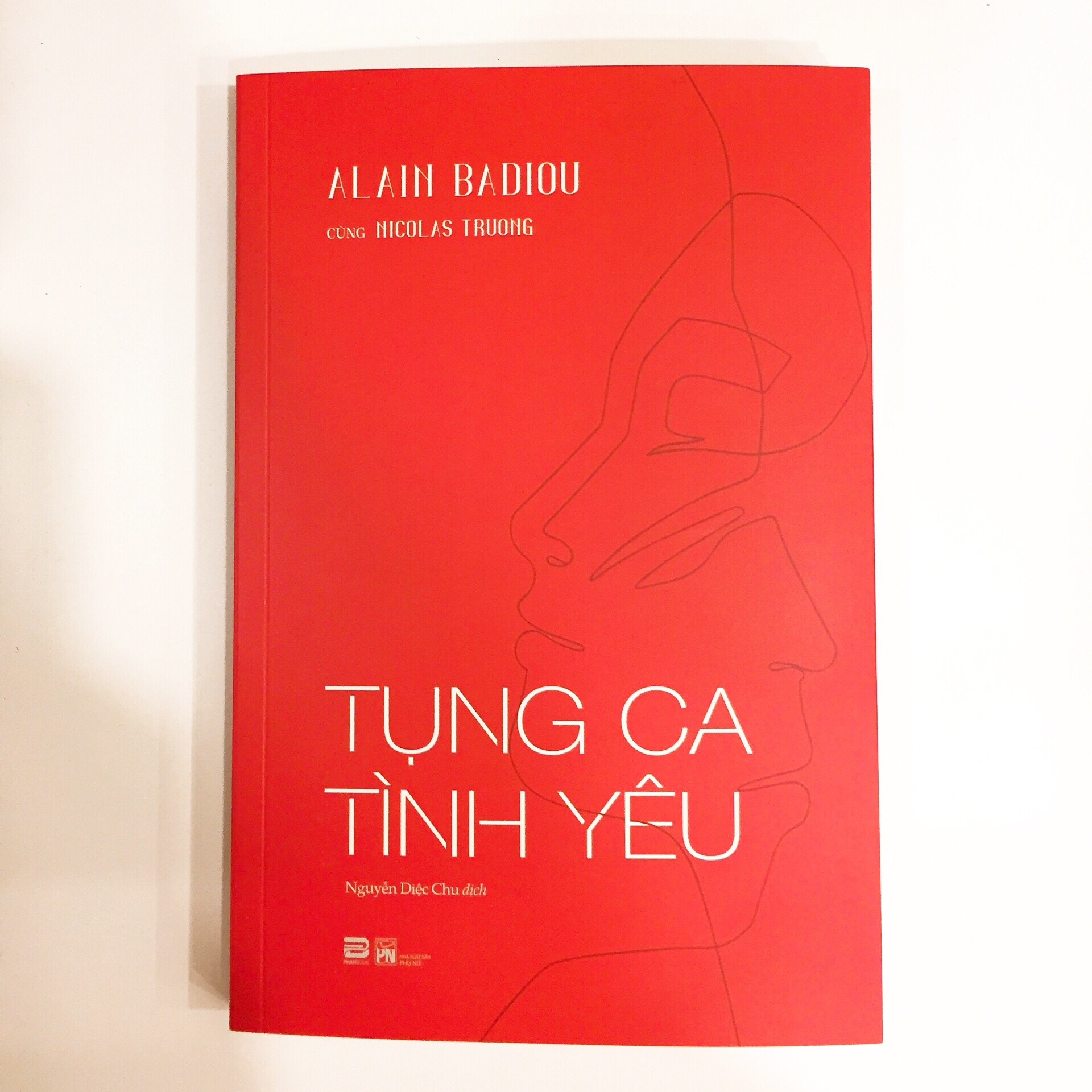 Tụng Ca Tình Yêu