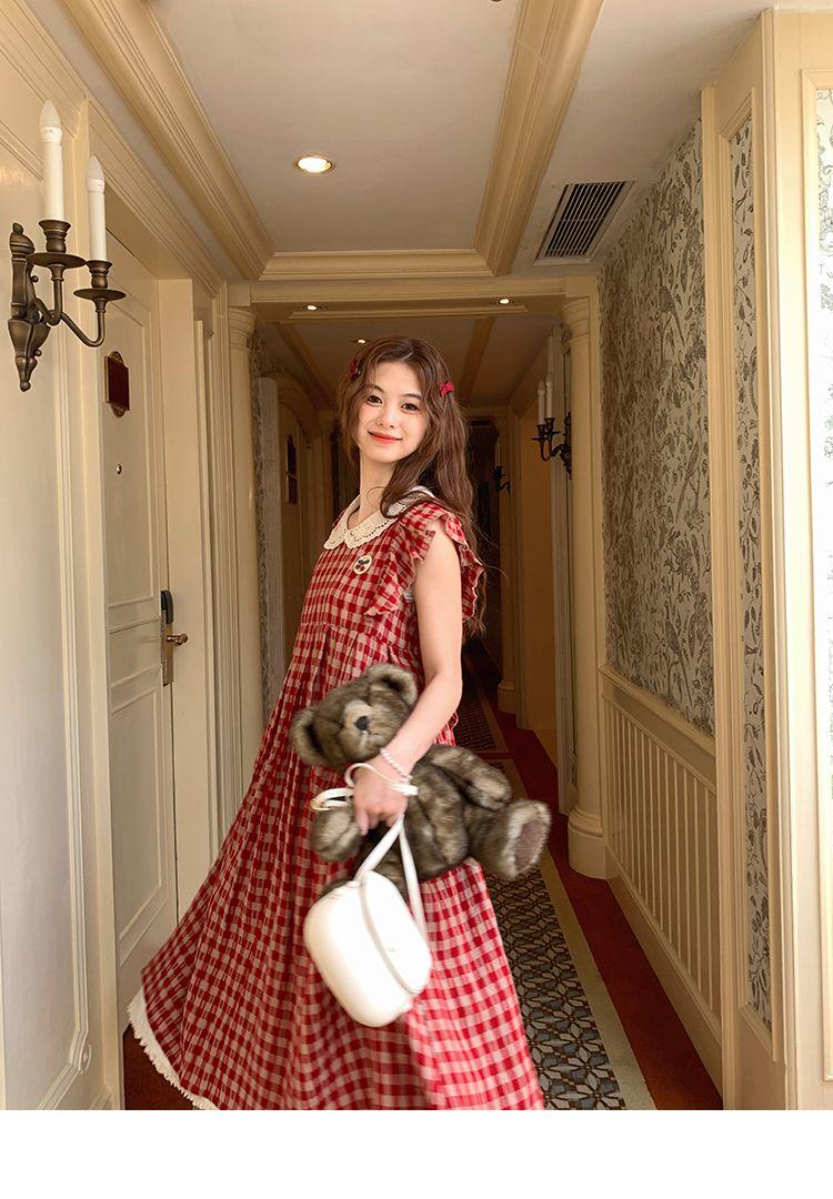 CHENGRUI Vintage búp bê cổ cherry thêu đầm mùa hè 2023 lỏng lẻo ngọt ngào thiết kế cảm giác váy sọc đỏ