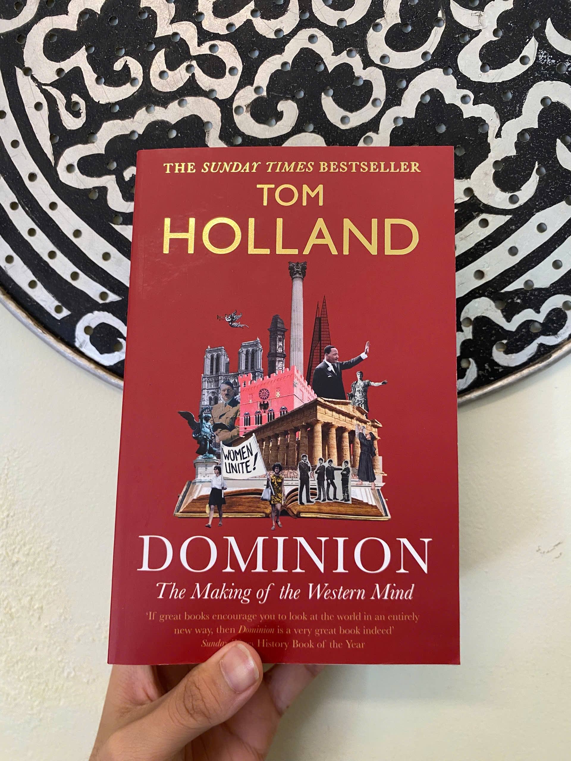 Sách - Dominion: The Making of the Western Mind by Tom Holland | English Christianity History Book