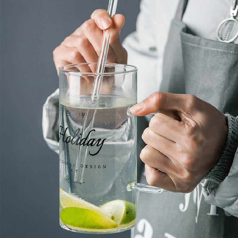 Ly thủy tinh 700ml chịu nhiệt có quai cầm sang trọng