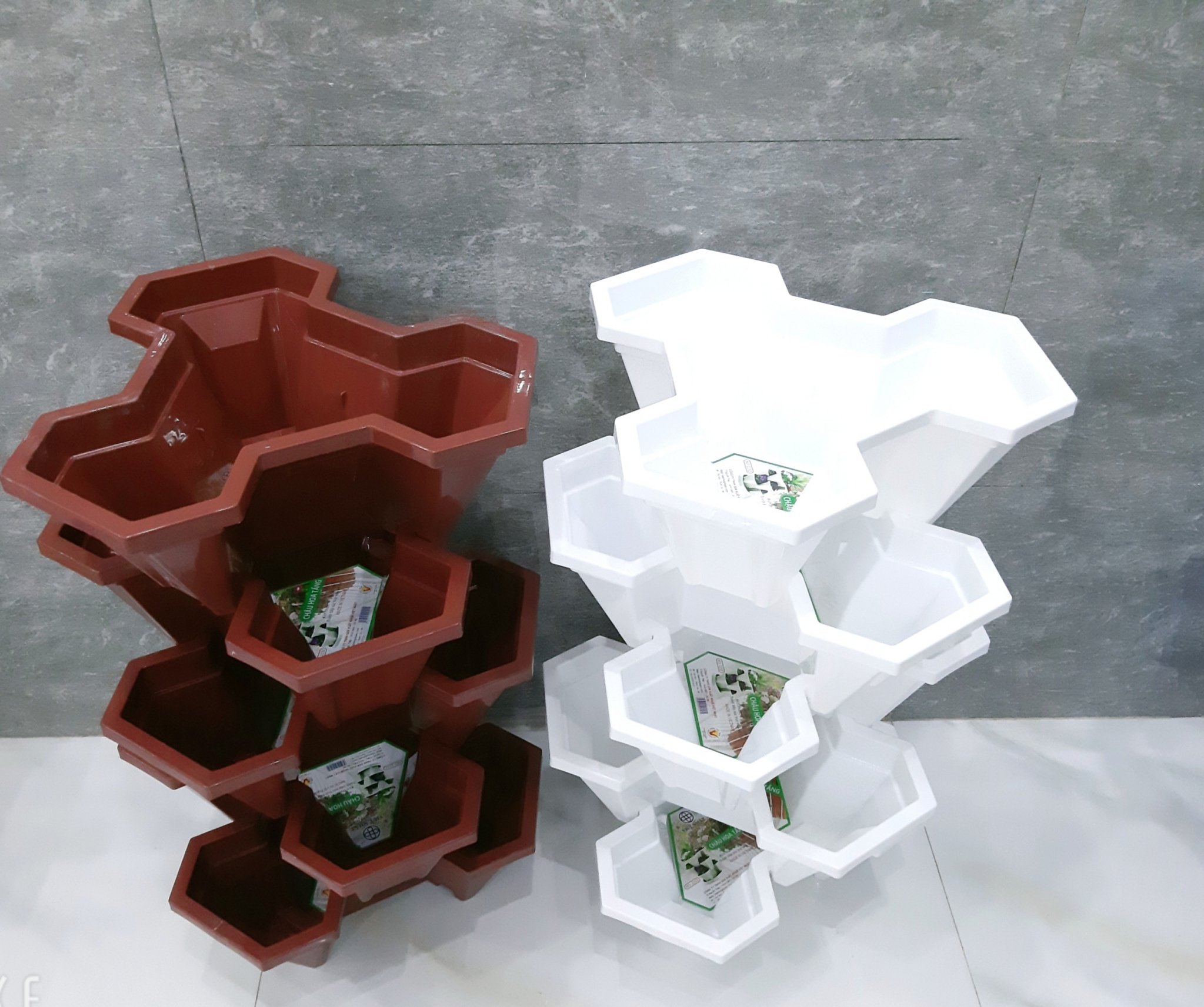 Combo 2 tháp trồng rau hữu cơ 5 tầng- hiệu quả- an toàn- tiết kiệm không gian