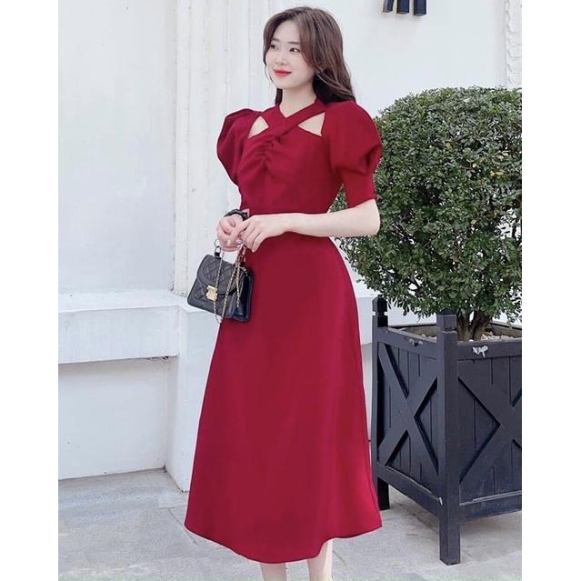Đầm dự tiệc xoè ngực nhún cổ chéo cách điệu