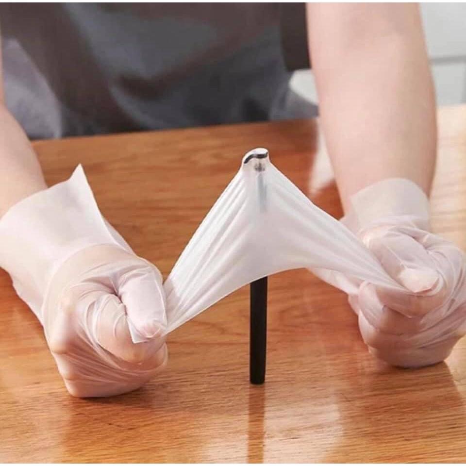 Hộp 100 găng tay nhựa thực phẩm sử dụng một lần tiện lợi cho nhà bếp / nhà hàng.