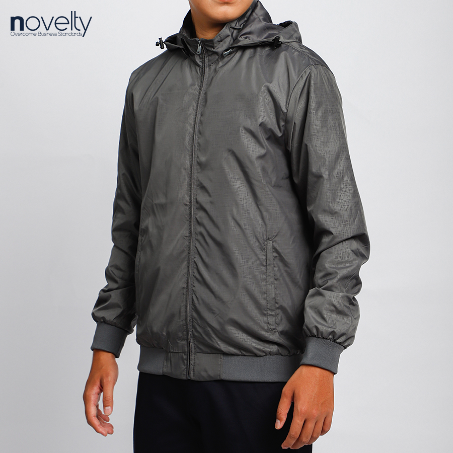 Áo jacket nam in chìm nón rời Novelty xám đậm 2203182