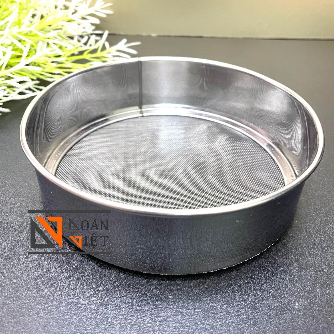 Dụng cụ RẮC CACAO, RÂY BỘT INOX loại nhỏ 14,5cm - Dụng cụ làm bánh lưới khít, pha chế vợt lược rau má, lược dừa, rắc Ca cao