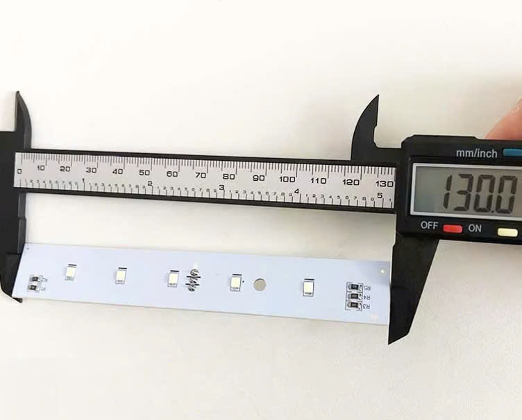 MẠCH ĐÈN LED TỦ LẠNH TOSHIBA – HÀNG CHÍNH HÃNG