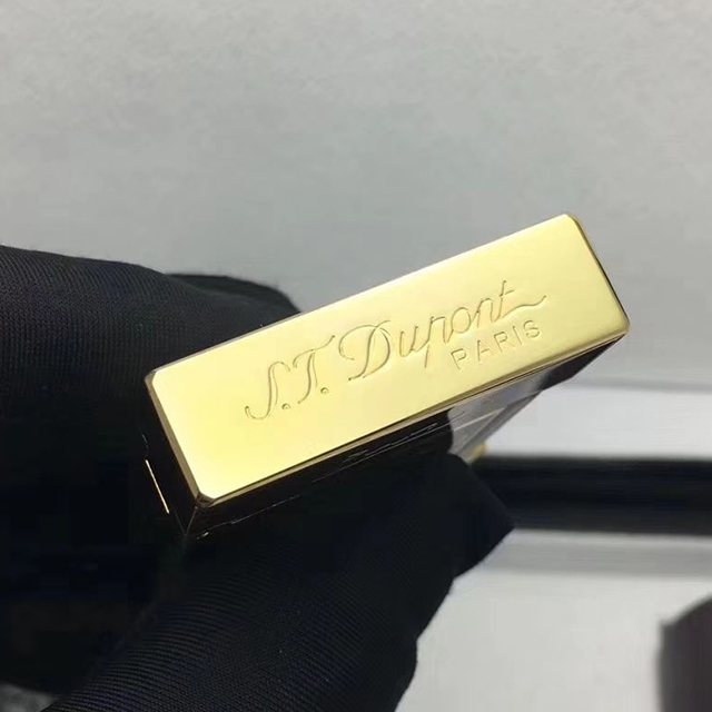 Vỏ Hột Quẹt Bật Lửa Upon D193 Họa Tiết Sơn Mài Đen Viền Vàng Họa Tiết Chân Dung Cô Gái Tuyệt Đẹp - Dùng Ga Đá Cao Cấp