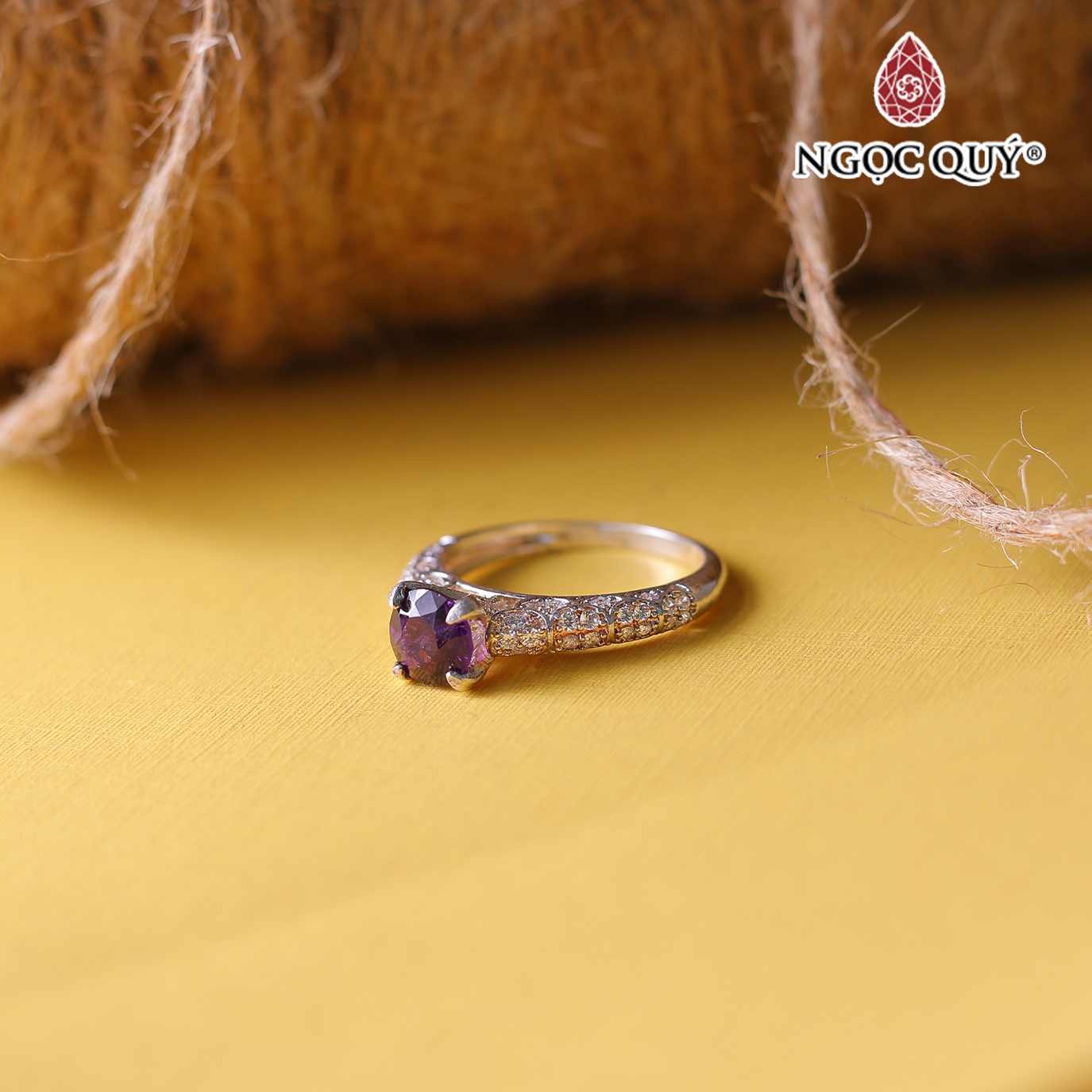 Nhẫn bạc nữ đá thạch anh tím đường kính 17 mm mệnh hỏa. thổ - Ngọc Quý Gemstones