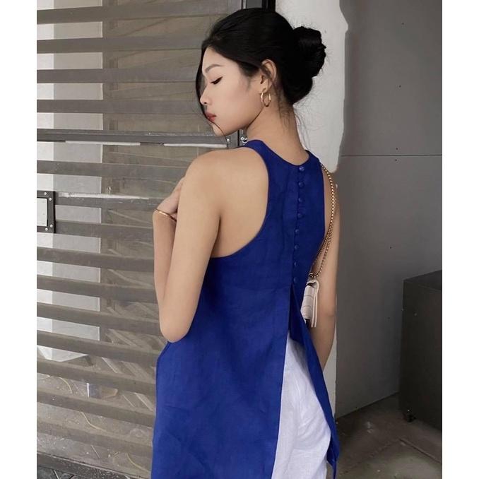 Áo linen nút bọc và cut out sau lưng