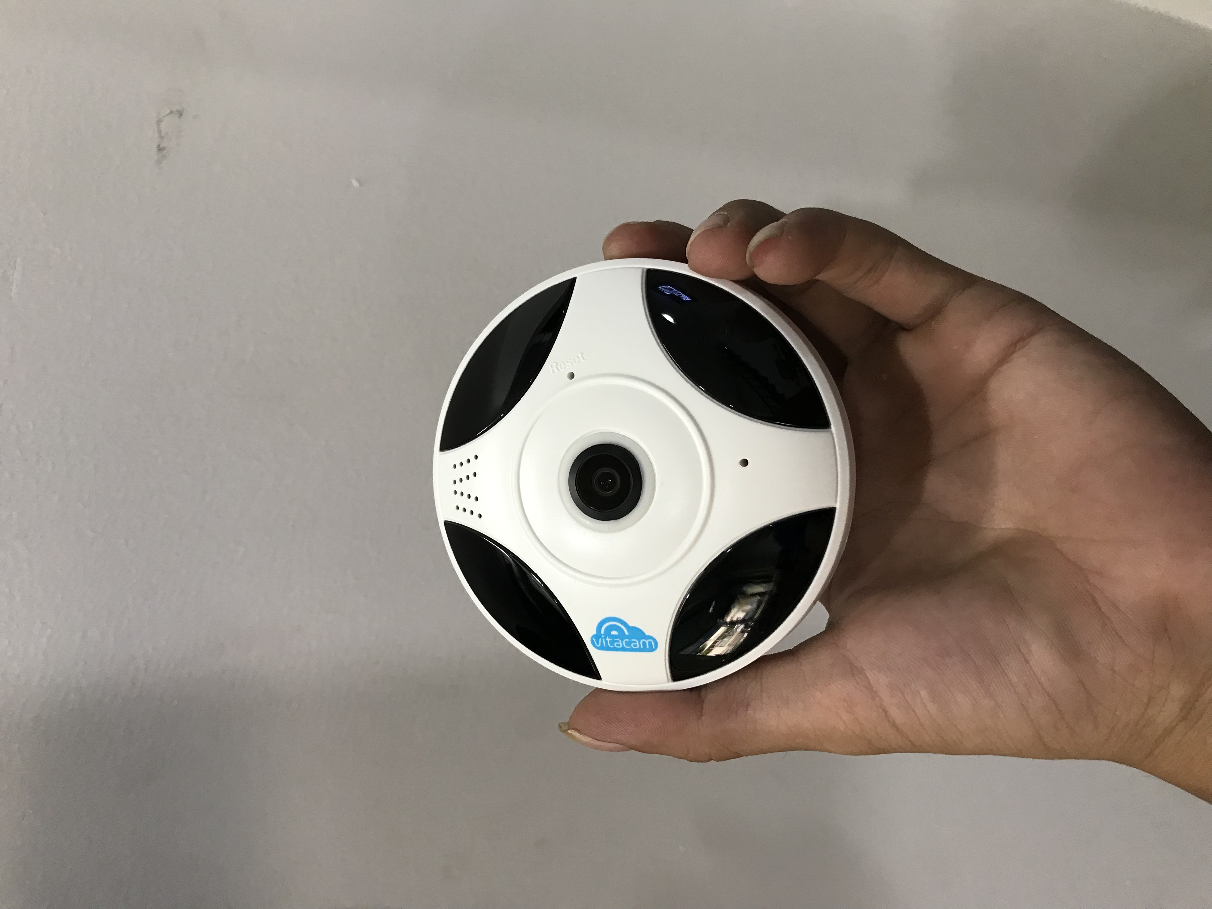 Camera IP Wifi Panorama Vitacam VR1080 - 2.0Mpx , Quay toàn cảnh 360 độ - Hàng chính hãng .