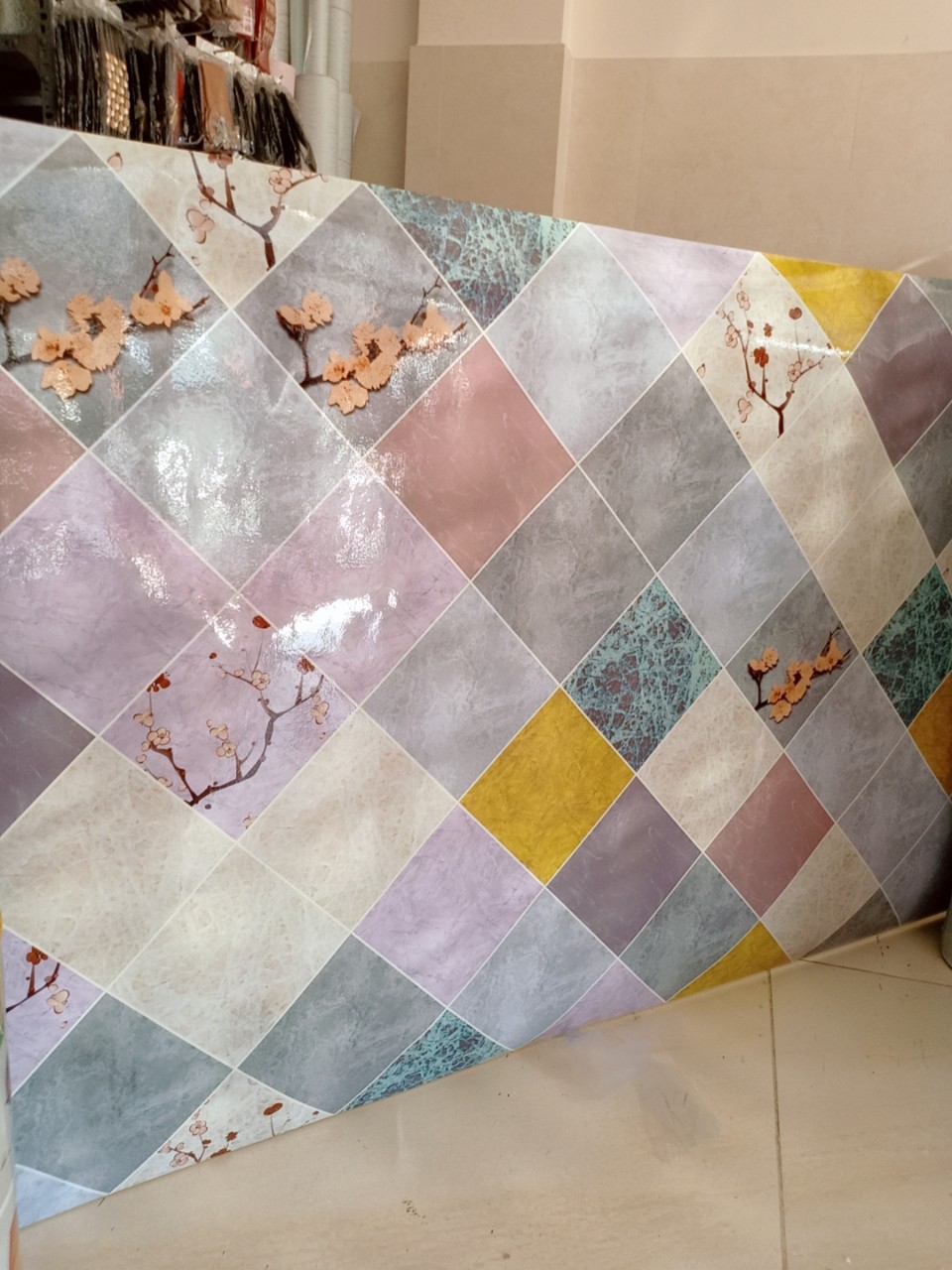 Cuộn 3 Mét Decal Giấy Dán Bếp Tráng Nhôm Cách Nhiệt Hoa Mai Nâu