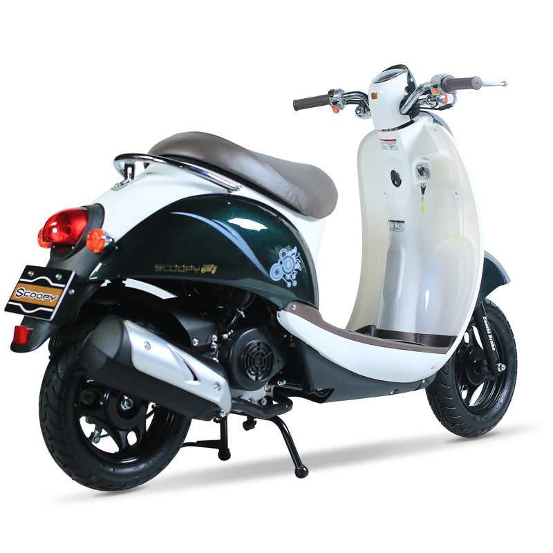 Xe ga 50cc Scoopy màu xanh bộ đội