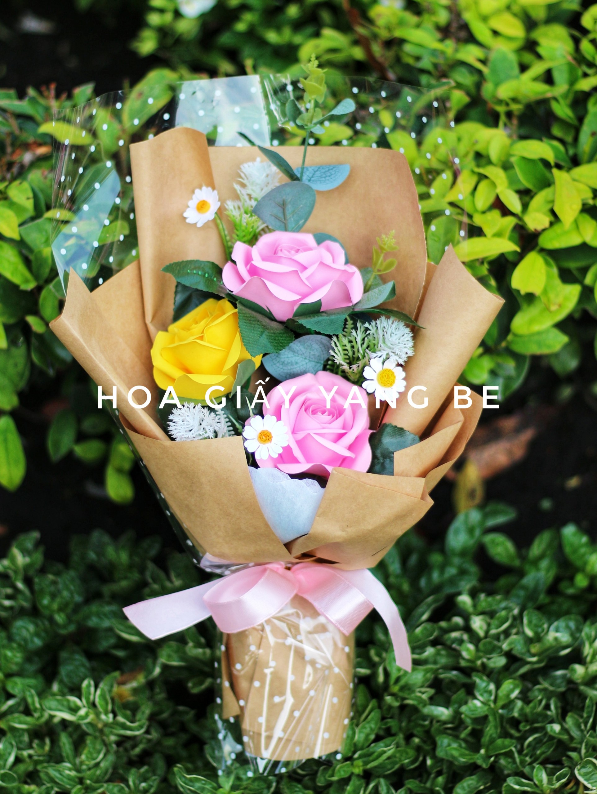 Bó hoa giả- Hoa hồng giấy xinh xắn tặng thầy cô bạn bè
