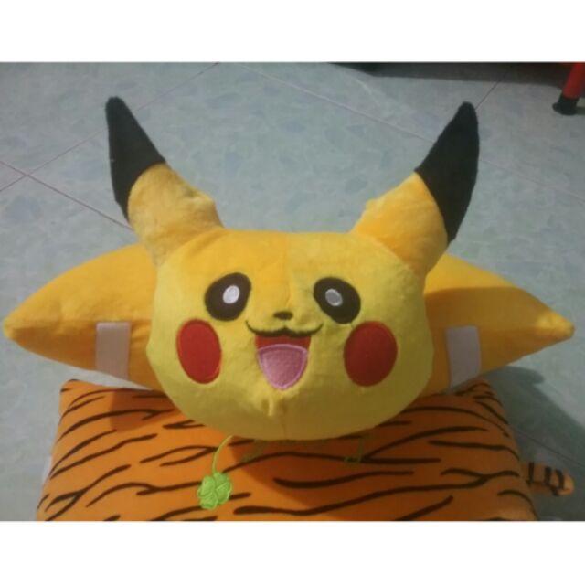 Gối xe máy hình pikachu cho bé