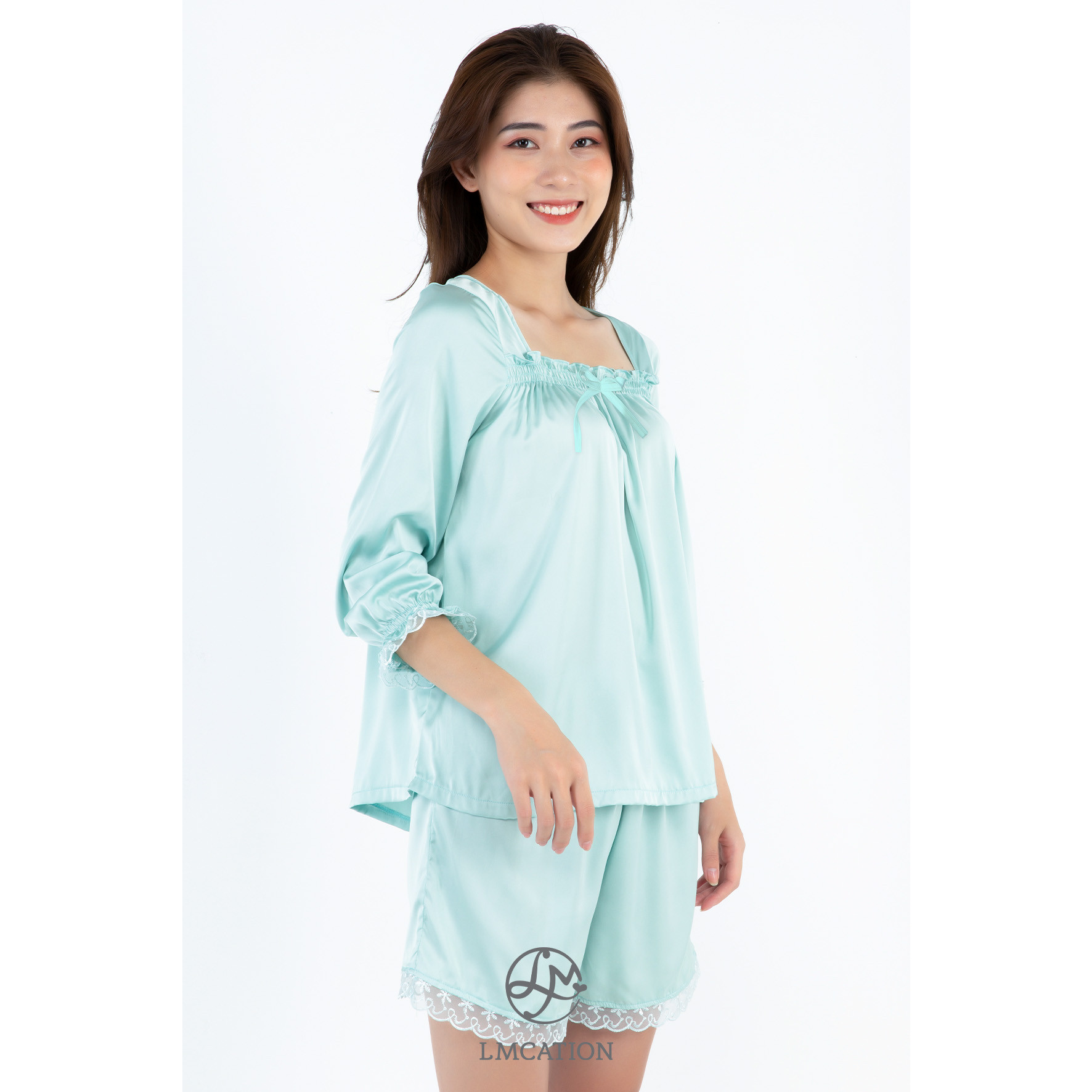 Combo Áo tay lửng phối ren & Quần đùi phối ren LMcation Queen - Màu Bạc Hà