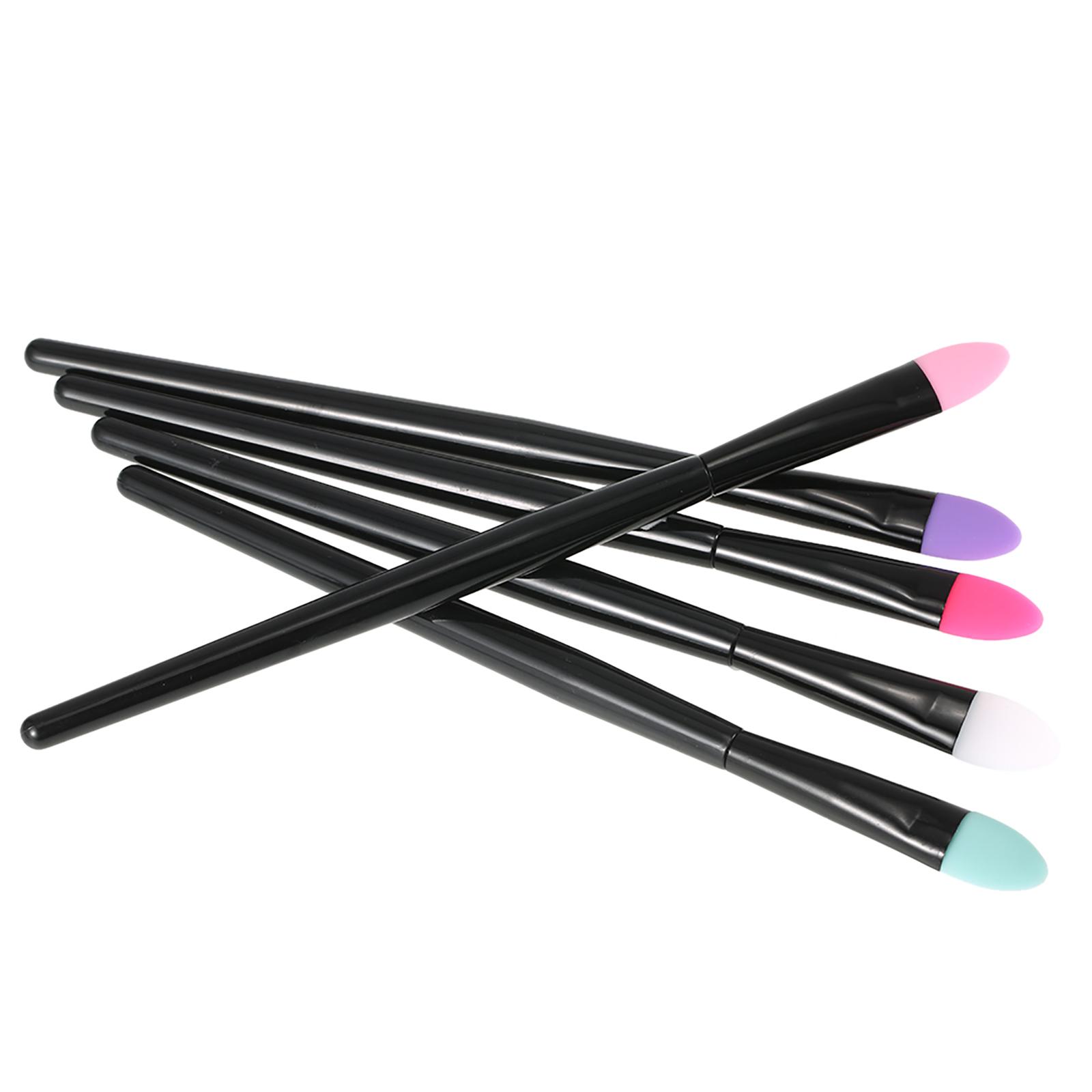 5 cây cọ đanh mắt bằng silicone chất lượng cao. Mềm, bền và nhẹ.