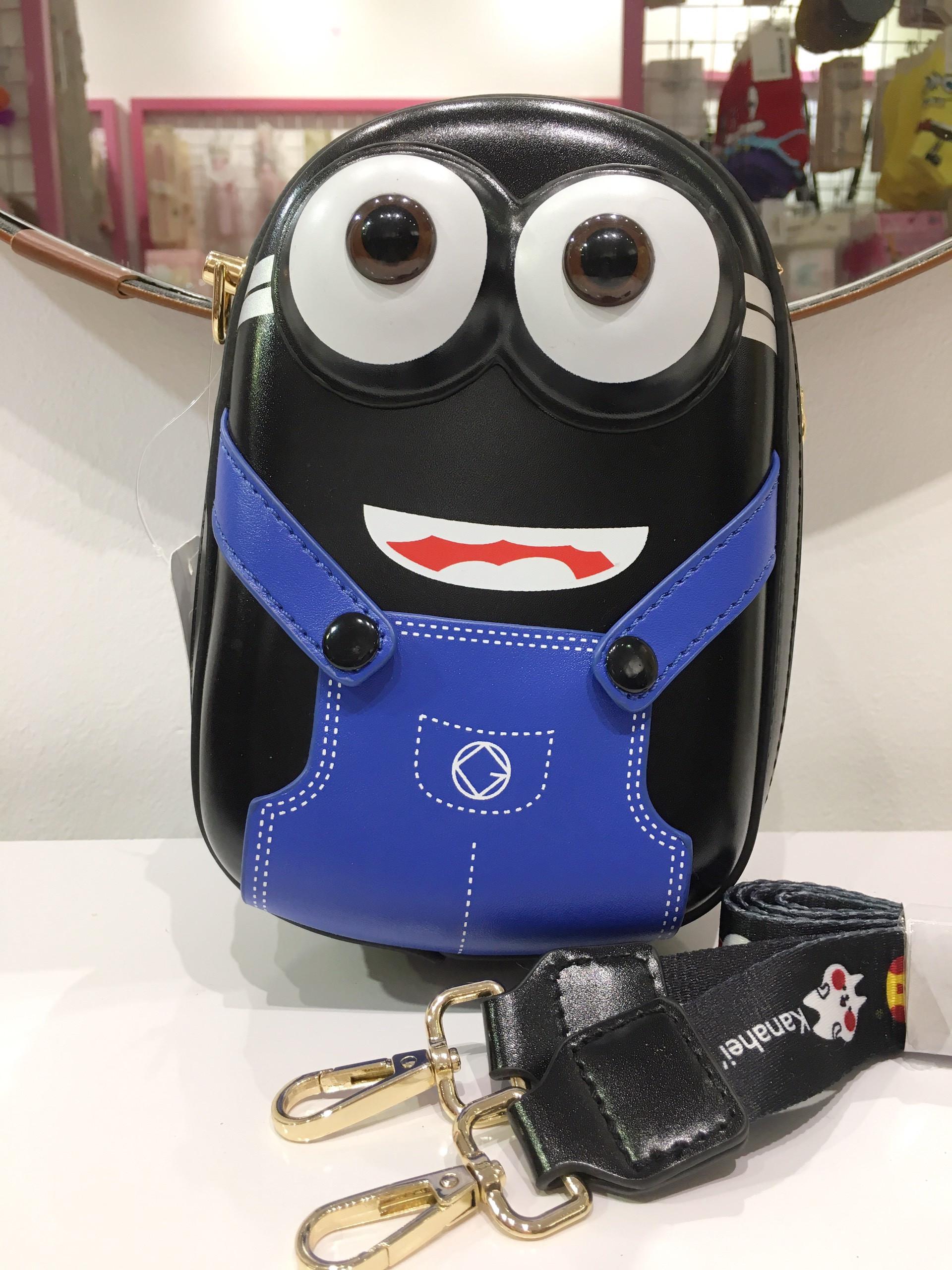 Túi đeo chéo da hình Minion, chất liệu cao cấp,ảnh thật tự chụp (KT 7*13*20cm)