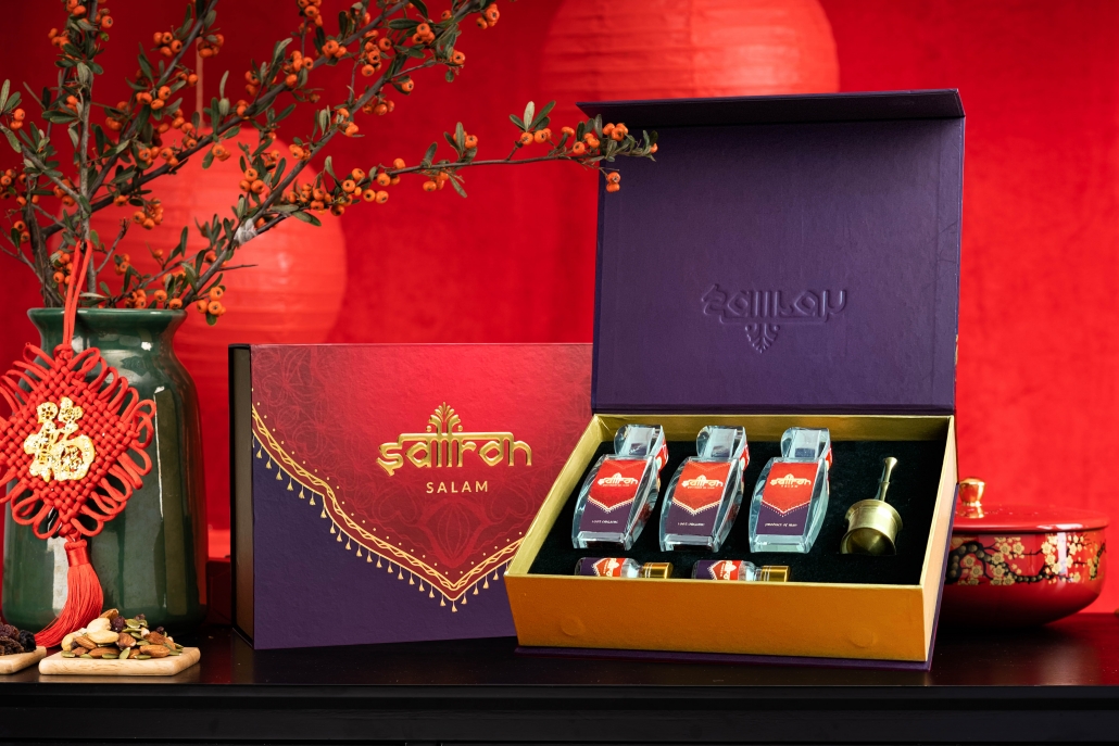 Saffron Salam Set 10gr Tặng 2gr Dòng Hữu Cơ Tinh Khiết Theo Chuẩn ISO 3632