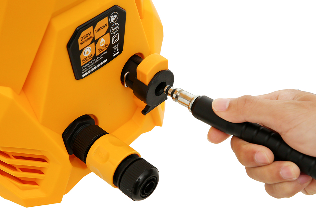 Máy phun xịt rửa xe áp lực cao TOLSEN 79570 1400W- Hàng chính hãng (Tặng kèm 5m dây cấp nước TOTAL THPH2001) - MÃ 79570B (GỒM 2 VÒI CAO ÁP 5M + 15M)