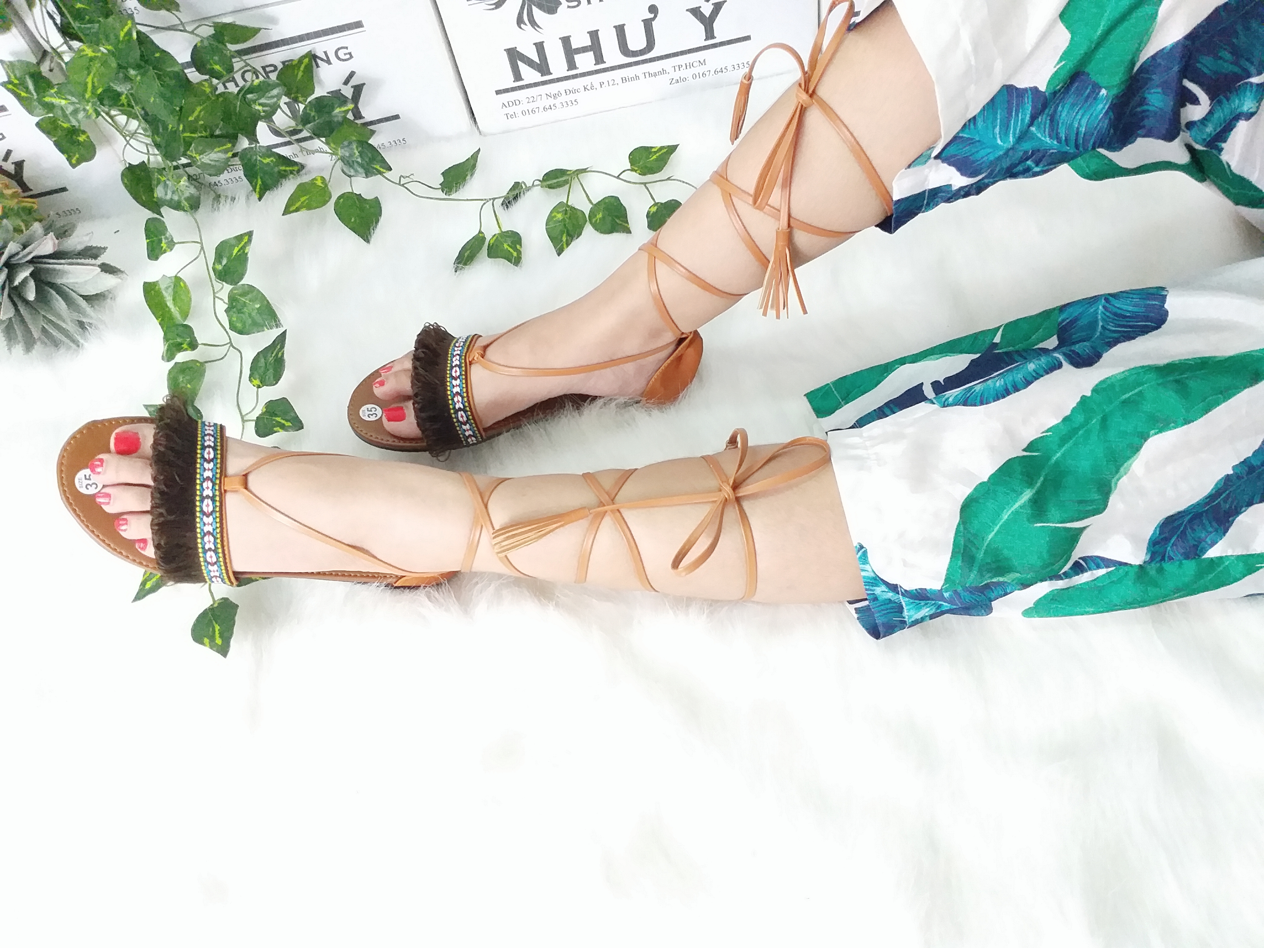 Giày Sandal Chiến Binh Thổ Cẩm Tua Rua