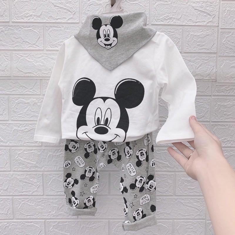 Bộ mickey kèm yếm