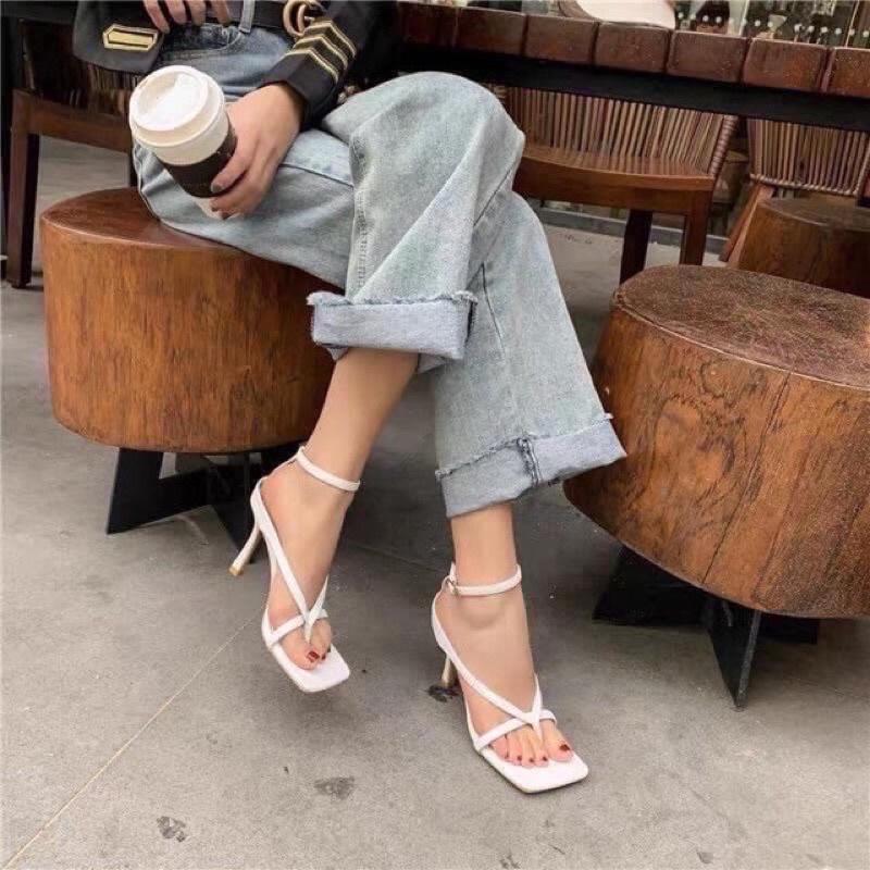 Giày sandal cao gót quai mảnh xỏ ngón V gót 6p siêu chảnh