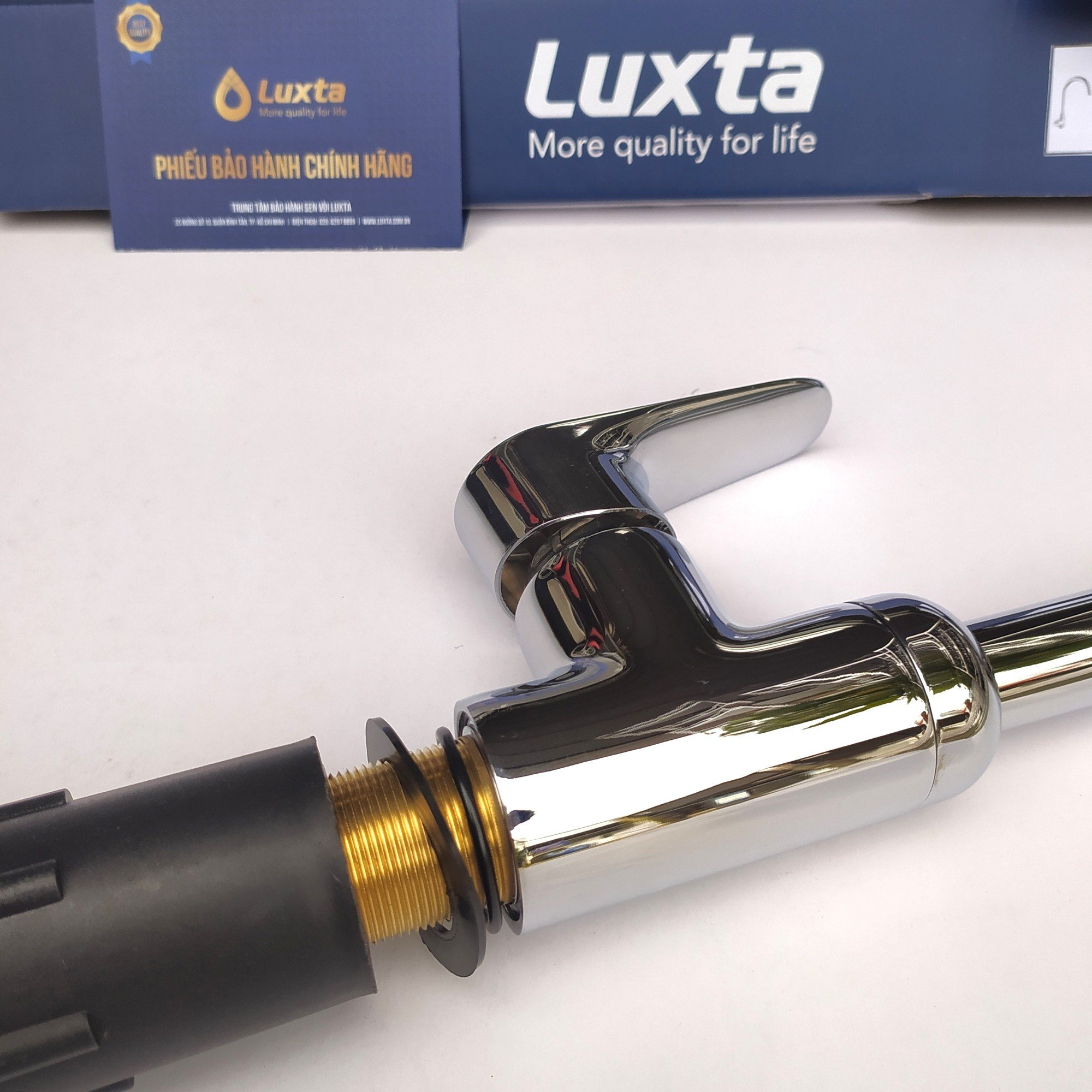 Vòi Rửa Bát Đồng Thau mạ Crome Nóng Lạnh LUXTA L3222X6 Thân Tròn