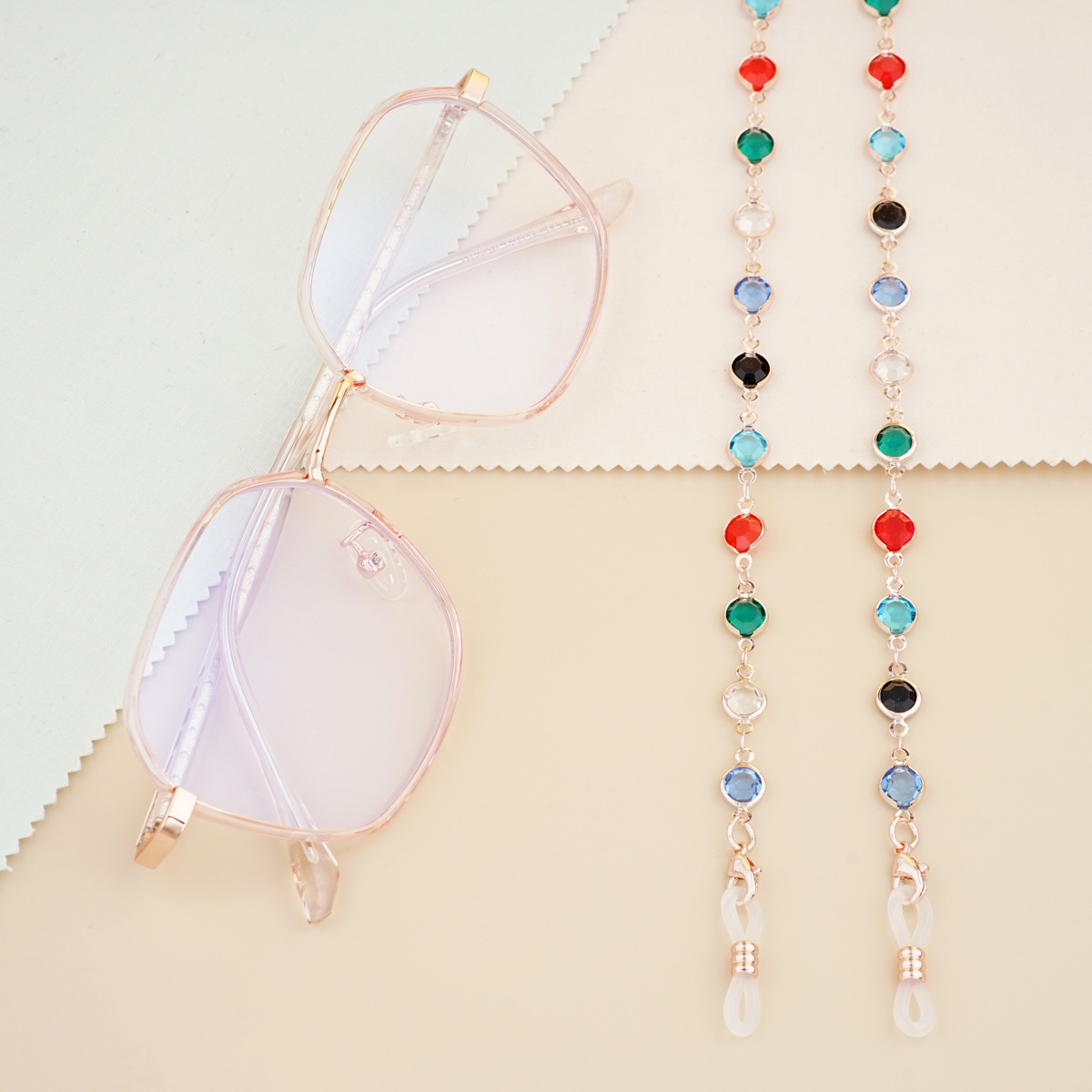 Chuỗi dây đeo gọng kính chuỗi hạt đá cầu vồng màu sắc ấn tượng độc đáo hot fashion trend top