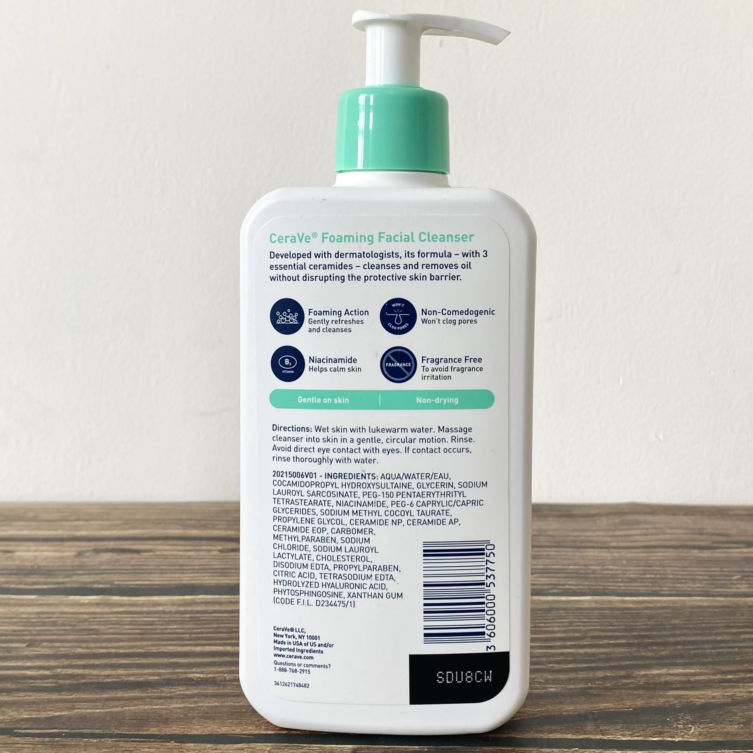 Sữa Rửa Mặt Cerave Foaming Facial Cleanser 355ml Da Dầu Và Da Thường Nhập Mỹ