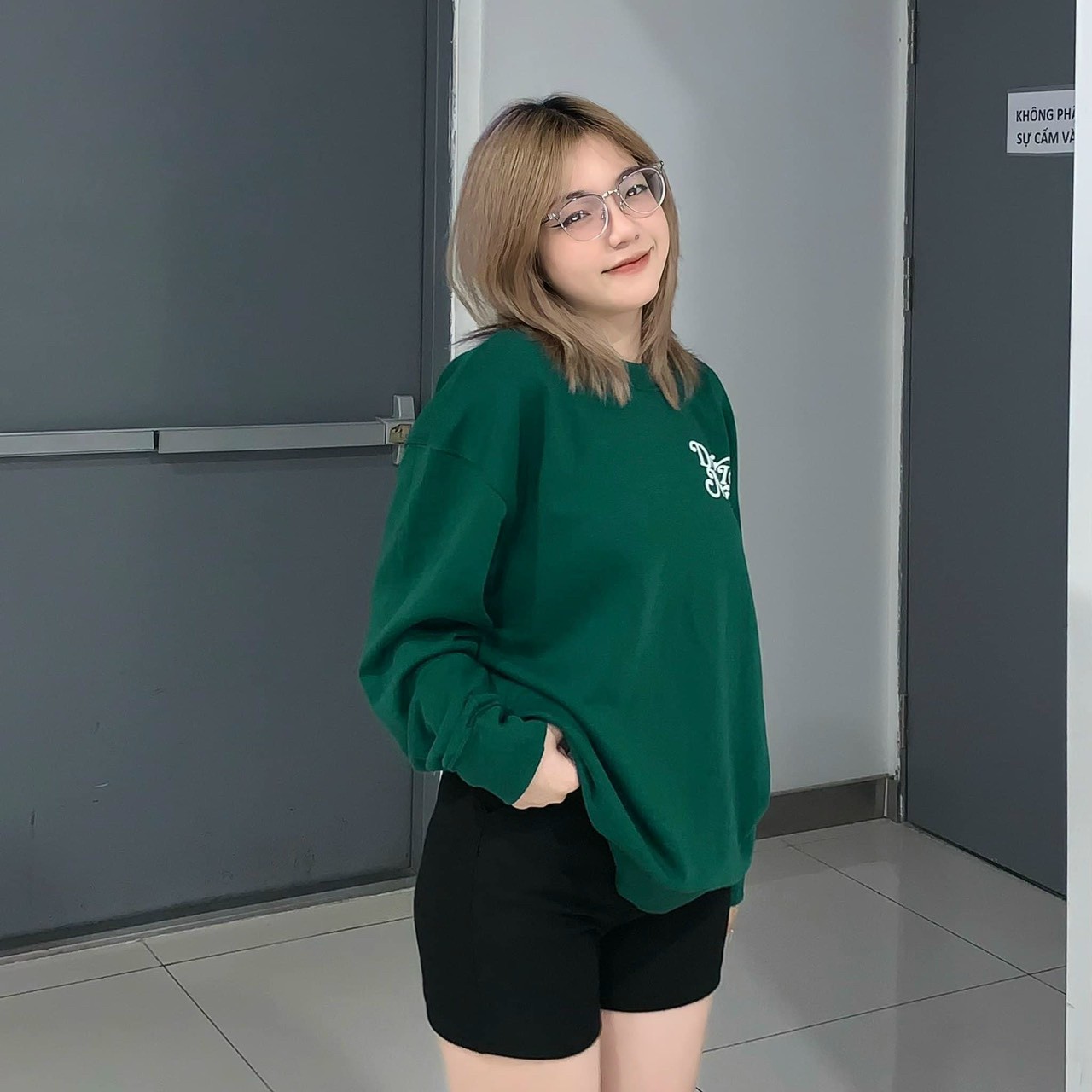 Áo sweater Trơn nỉ bông️/Nam nữ Unisex/SWEATER in chữ DORMY