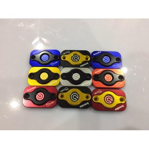 Nắp tay dầu trên gắn xe sirius