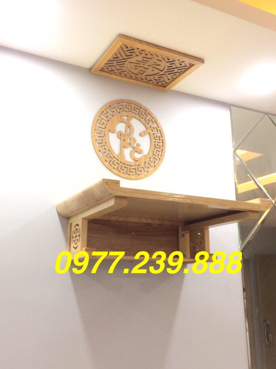Bàn thờ gỗ sồi 89cm kèm chữ, kèm chắn khói
