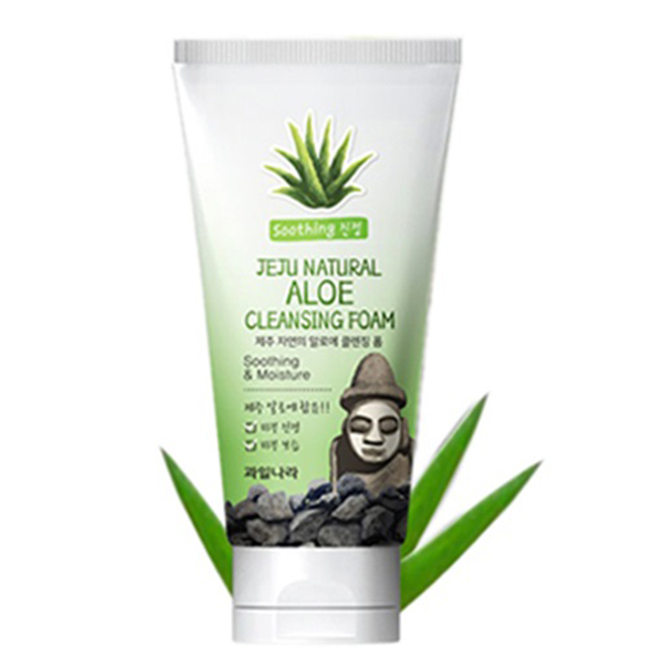 Sữa rửa mặt lô hội Jeju Aloe Cleansing Foam Hàn Quốc 120g + Móc khóa