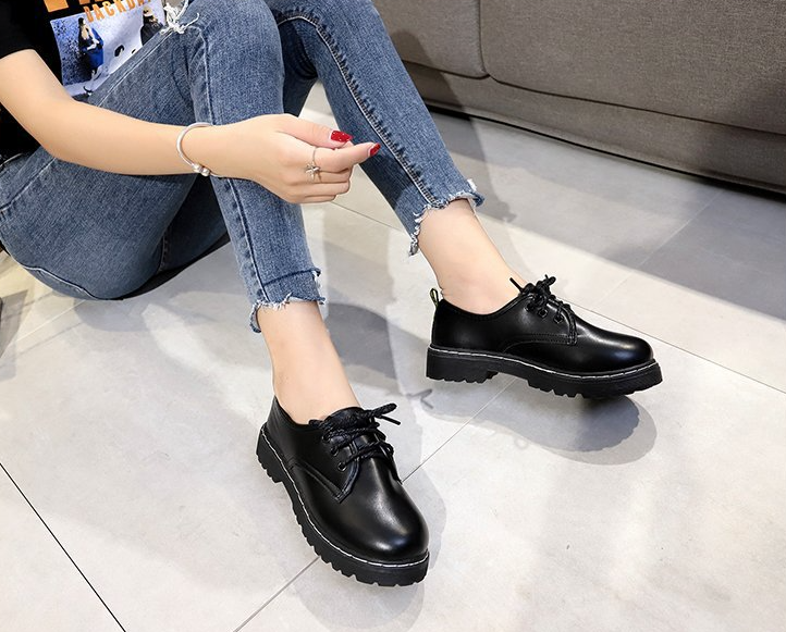 Giày nữ thời trang tây đen H100