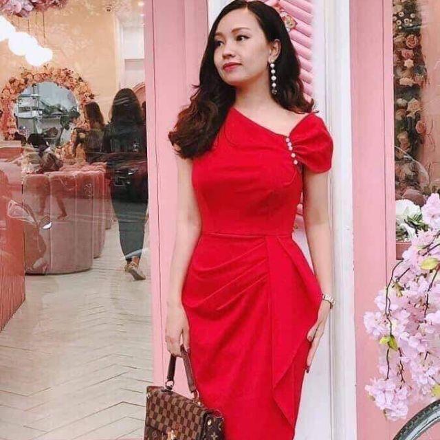 Đầm body rớt vai