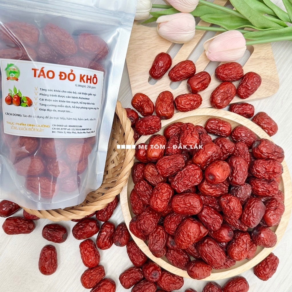 Táo đỏ sấy khô 500g loại đặc biệt, nguyên liệu nấu chè, chưng yến, hầm canh, pha trà ngủ ngon, tốt cho tim mạch