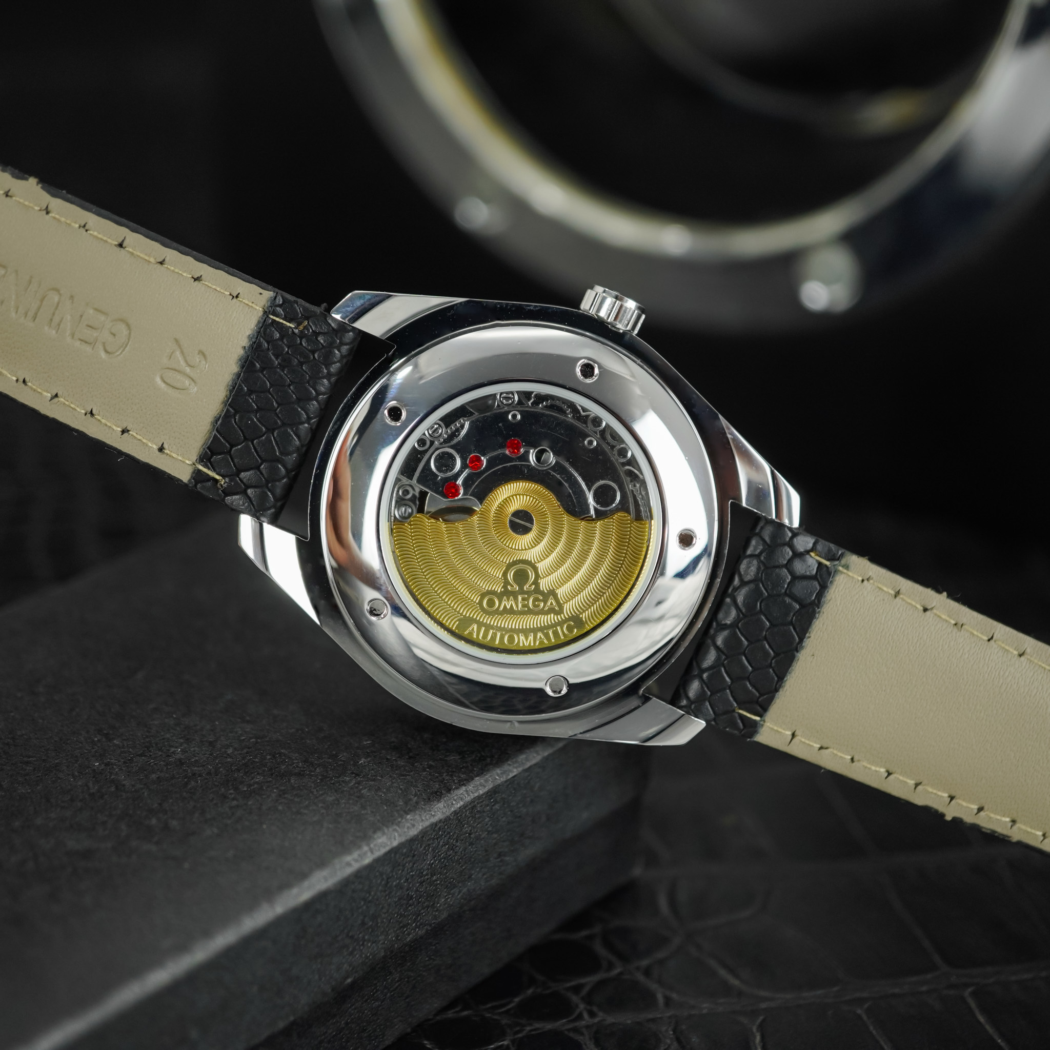 Đồng hồ đeo tay Omega B433 Máy PiN Hàng chính hãng