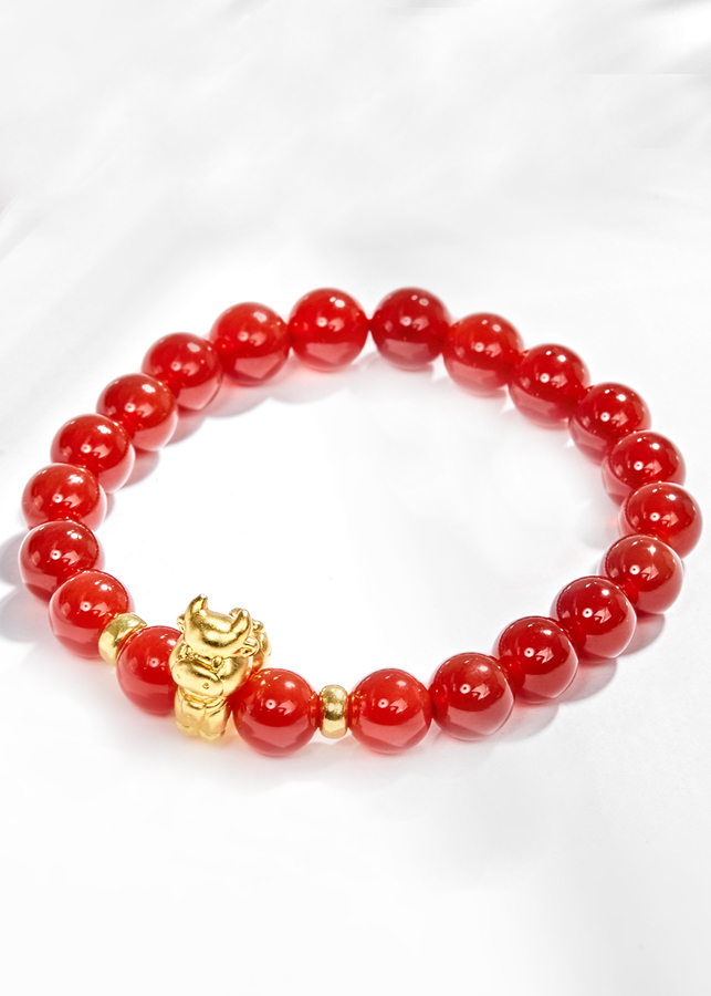 Vòng Tay Đá Mã Não Đỏ Charm Tuổi Sửu Bạc Mạ Vàng 24K Ngọc Quý Gemstones