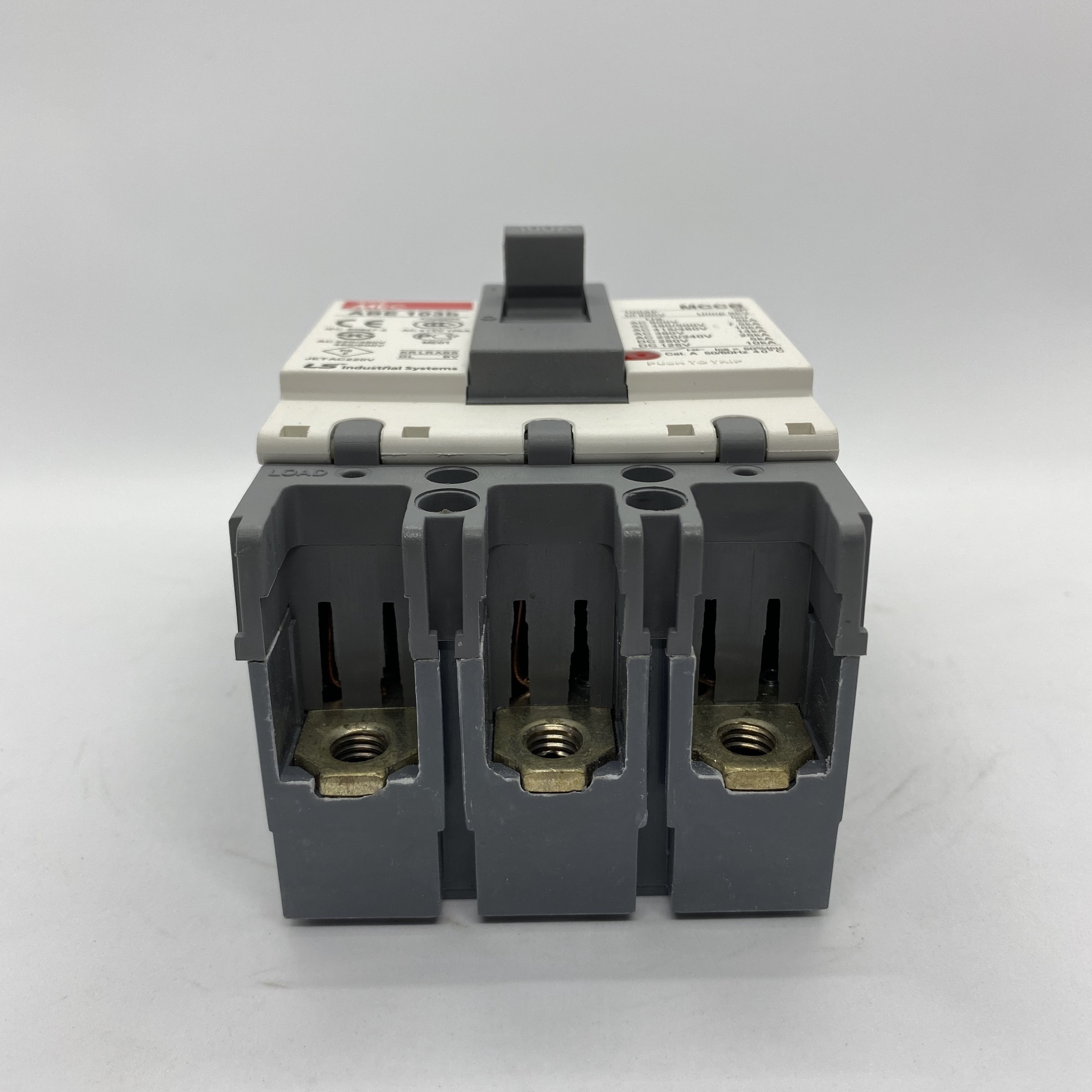 Attomat 3 pha ABE 103B - 100A LS