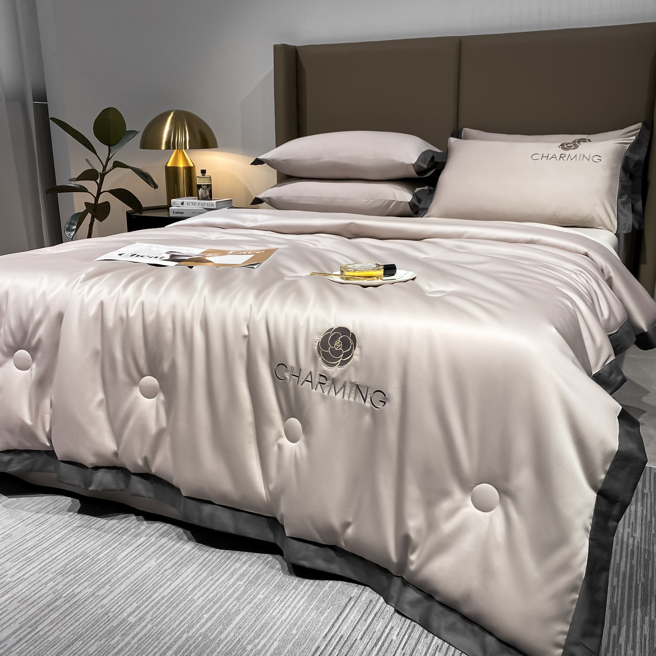 Bộ Chăn Ga Gối Đệm 5 Món Phi Lụa Charming Drap Giường Phi Lụa Cao Cấp Bo Chun Drap Hin Home Bedding Mẫu 2