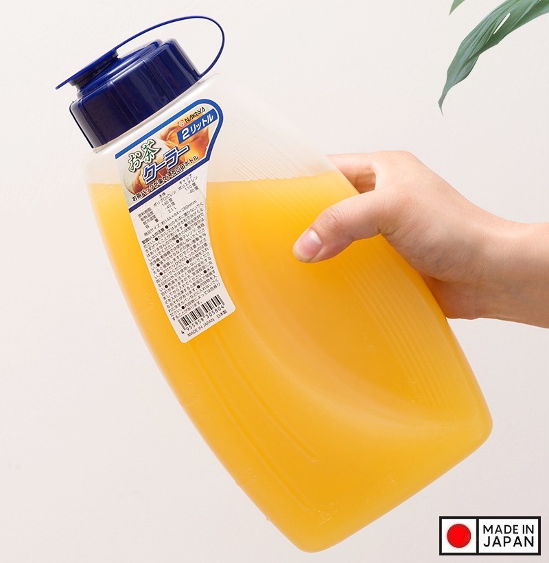Bình nước 2L Nhật Bản