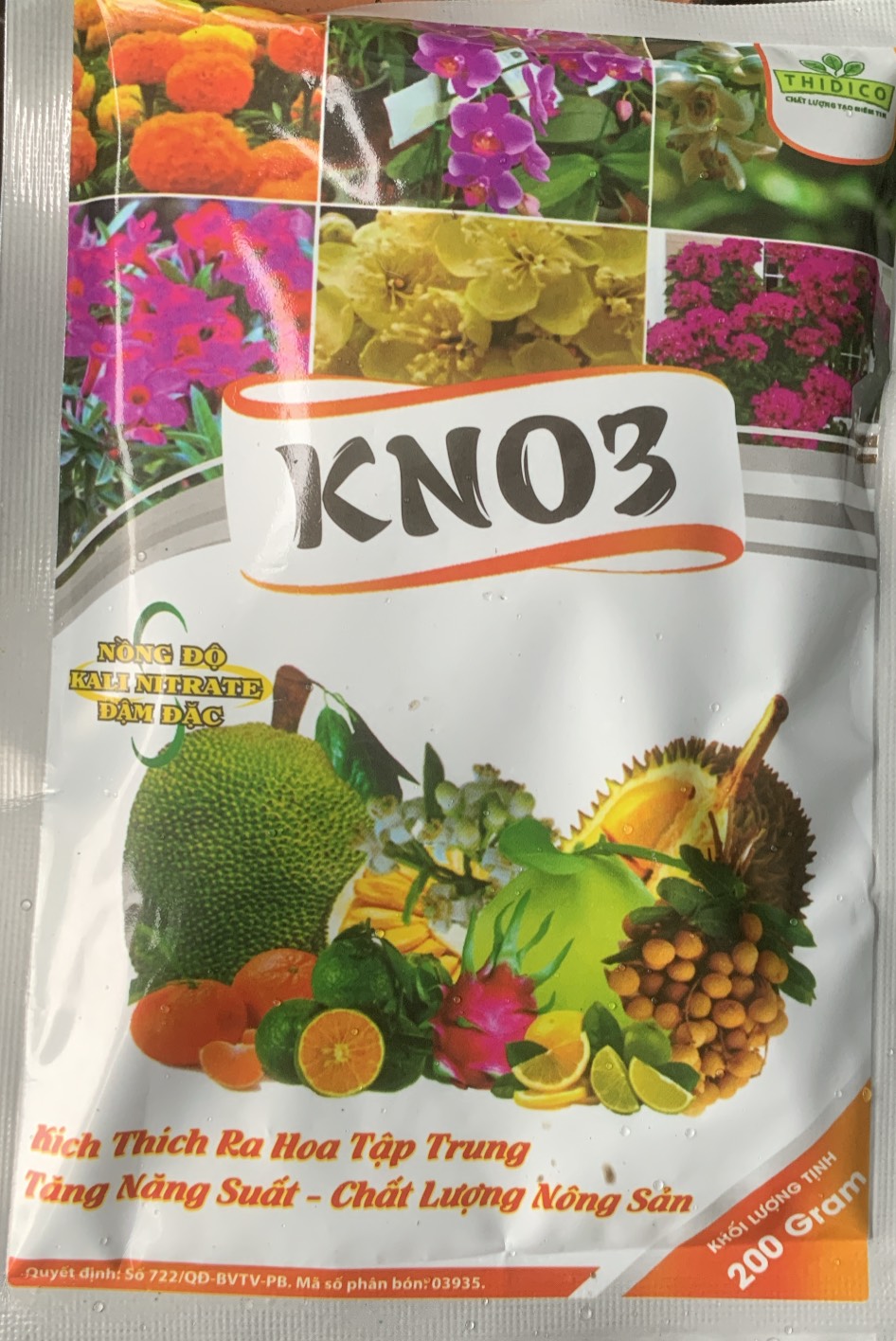 Phân bón vi lượng 01 Paclo tạo hoa nghịch mùa gói 200gr