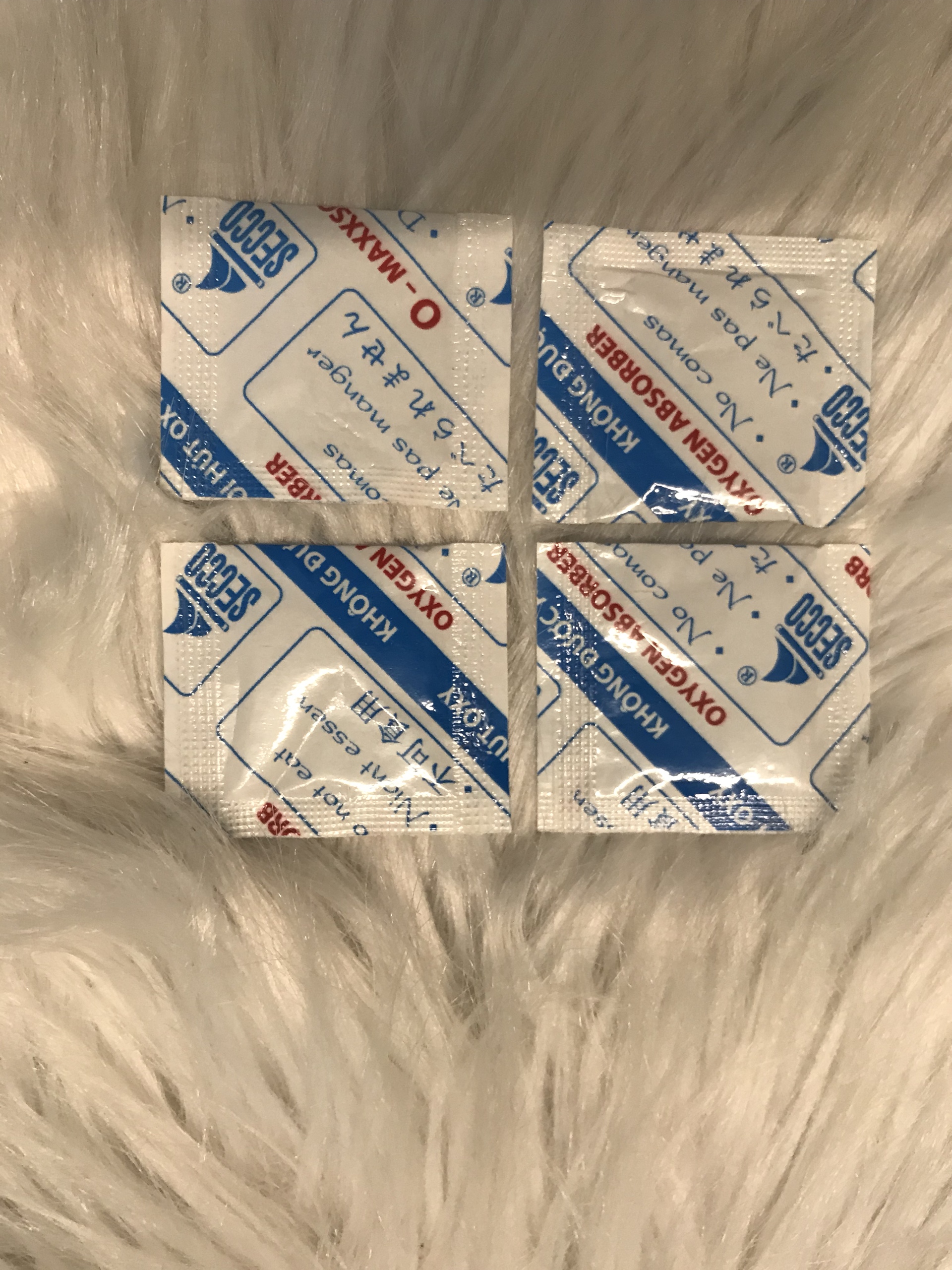 Gói hút ẩm dùng cho thực phẩm 100cc