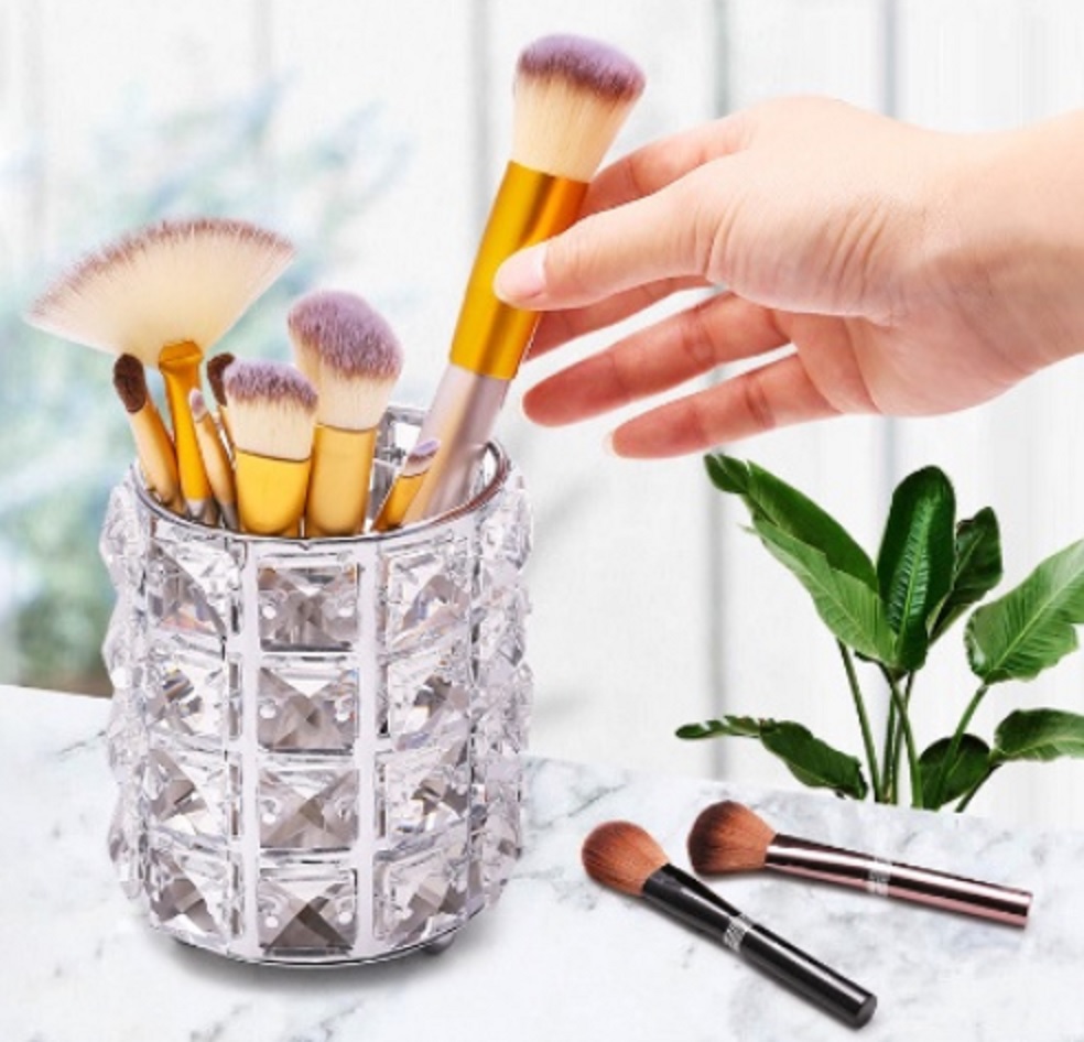 Cốc đựng cọ kim cương sang chảnh